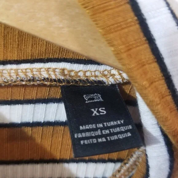 Scotch & Soda Women's Top Lot - Organic Cotton Button Down Up & Turtleneck - XS - Picture 10 of 14